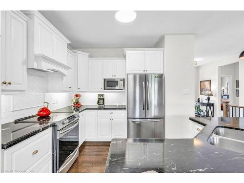 100 Magnolia Drive Drive, Port Dover, ON - Indoor Photo Showing Kitchen With Stainless Steel Kitchen With Double Sink With Upgraded Kitchen