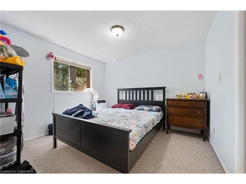 144 Richardson Drive, Port Dover, ON - Indoor Photo Showing Bedroom