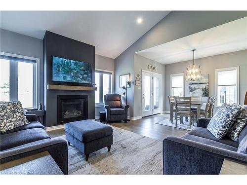 85-75 Regatta Drive Drive, Port Dover, ON - Indoor Photo Showing Living Room With Fireplace