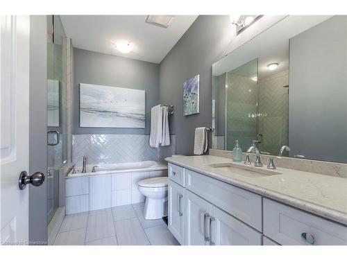 85-75 Regatta Drive Drive, Port Dover, ON - Indoor Photo Showing Bathroom