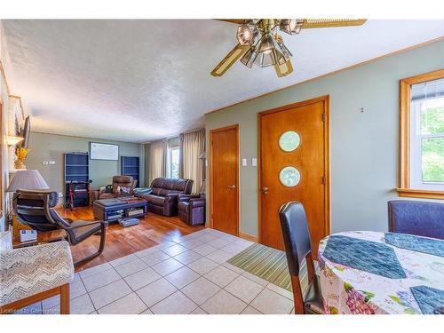 44 Parker Drive, Simcoe, ON - Indoor Photo Showing Dining Room