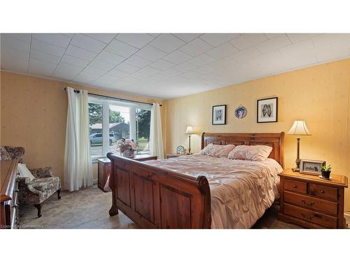 40 John Street, Port Dover, ON - Indoor Photo Showing Bedroom