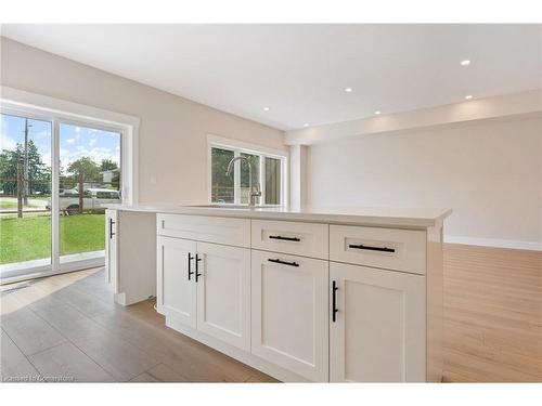 119 Amber Street, Waterford, ON - Indoor Photo Showing Bathroom