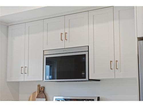 115 Amber Street, Waterford, ON - Indoor Photo Showing Kitchen