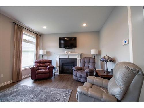 144 Glendale Drive, Tillsonburg, ON - Indoor Photo Showing Living Room With Fireplace