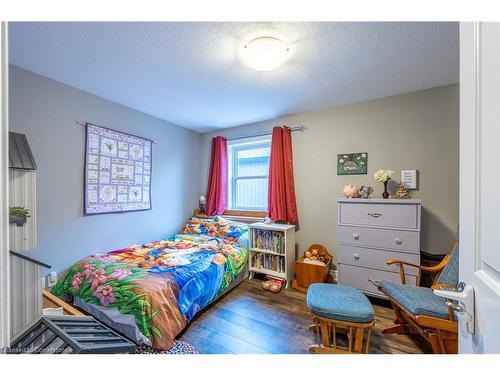 18 Mary Jane Lane, Jarvis, ON - Indoor Photo Showing Bedroom