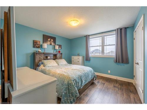 18 Mary Jane Lane, Jarvis, ON - Indoor Photo Showing Bedroom