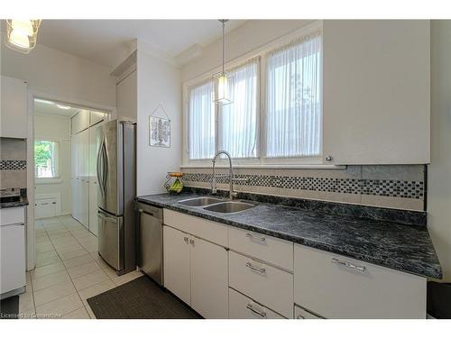 80 Kent Street S, Simcoe, ON - Indoor Photo Showing Kitchen With Double Sink