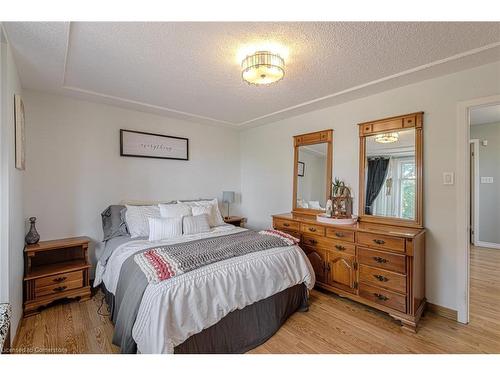 80 Kent Street S, Simcoe, ON - Indoor Photo Showing Bedroom