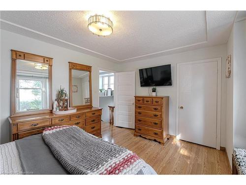 80 Kent Street S, Simcoe, ON - Indoor Photo Showing Bedroom