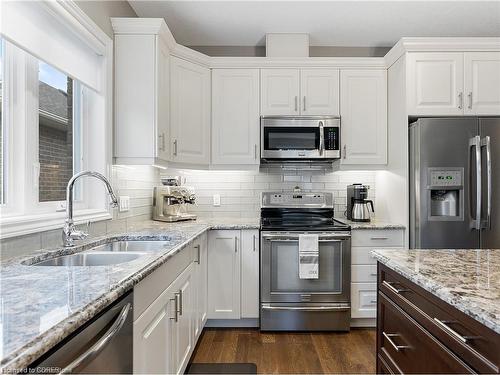 4-418 Nelson Street W, Port Dover, ON - Indoor Photo Showing Kitchen With Double Sink With Upgraded Kitchen