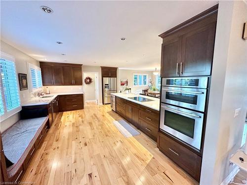 605 Gage Street, Delhi, ON - Indoor Photo Showing Kitchen