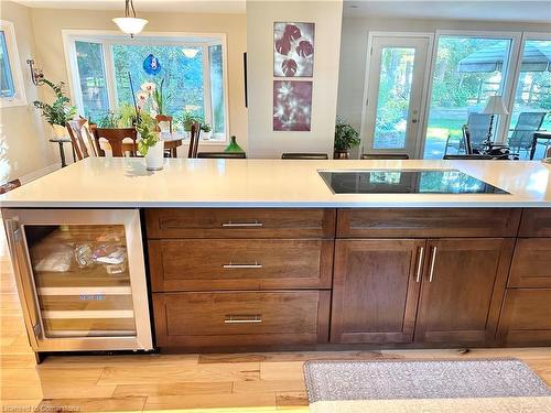 605 Gage Street, Delhi, ON - Indoor Photo Showing Kitchen