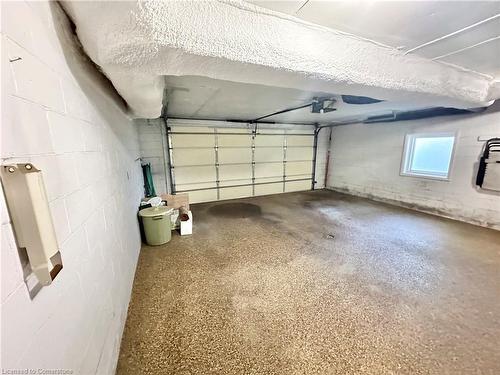 605 Gage Street, Delhi, ON - Indoor Photo Showing Garage