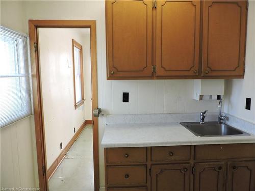 85 Colborne Street N, Simcoe, ON - Indoor Photo Showing Kitchen