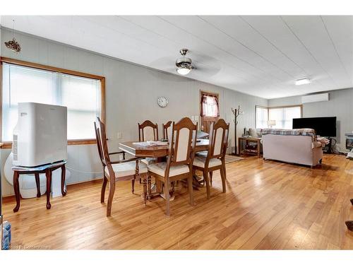 319 Erie Boulevard, Long Point, ON - Indoor Photo Showing Dining Room