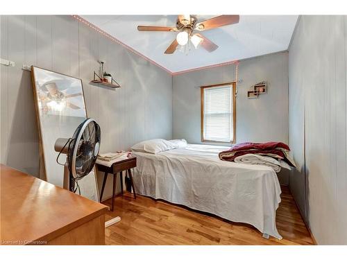 319 Erie Boulevard, Long Point, ON - Indoor Photo Showing Bedroom