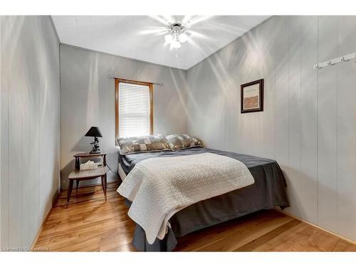 319 Erie Boulevard, Long Point, ON - Indoor Photo Showing Bedroom