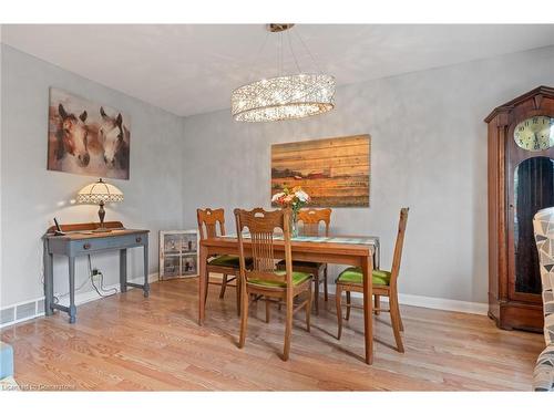 367 Angling Road, Waterford, ON - Indoor Photo Showing Dining Room