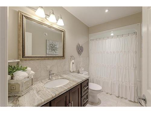 65 Mann Avenue, Simcoe, ON - Indoor Photo Showing Bathroom