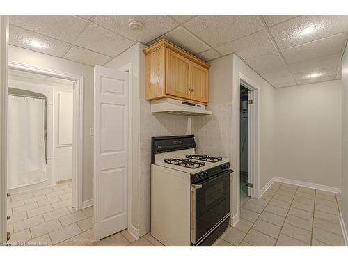 65 Mann Avenue, Simcoe, ON - Indoor Photo Showing Kitchen