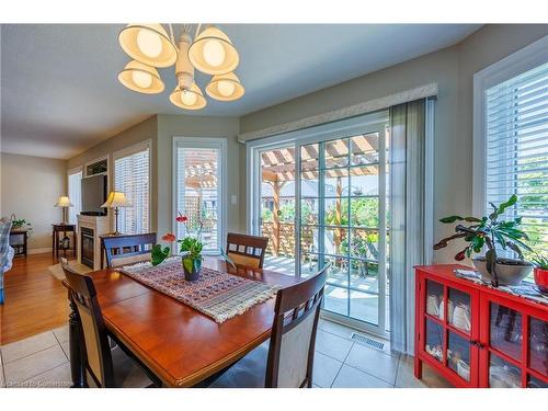 103 Upper Canada Drive, Port Rowan, ON - Indoor Photo Showing Dining Room