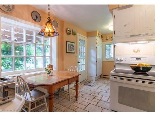 312 Nelson Street W, Port Dover, ON - Indoor Photo Showing Dining Room