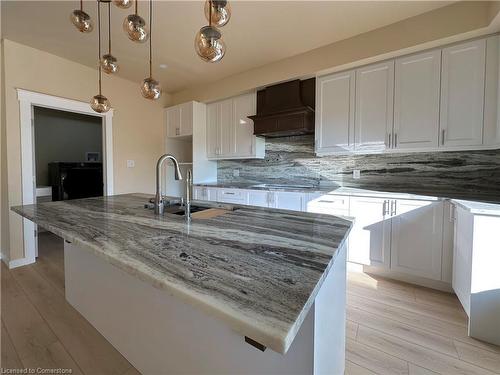 68 Hamilton Plank Rd, Port Dover, ON - Indoor Photo Showing Kitchen With Double Sink With Upgraded Kitchen