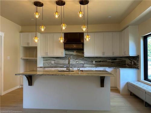 68 Hamilton Plank Rd, Port Dover, ON - Indoor Photo Showing Kitchen With Double Sink