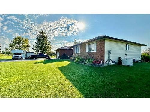 852 Concession 11 Walpole, Hagersville, ON - Outdoor