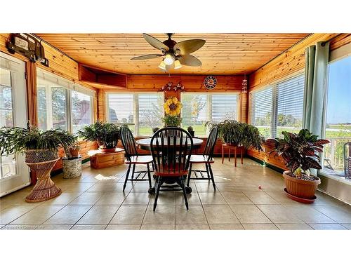 852 Concession 11 Walpole, Hagersville, ON - Indoor Photo Showing Dining Room