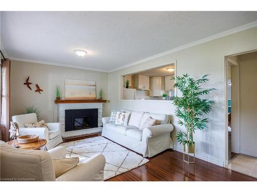 21 Lakeview Avenue, Port Dover, ON - Indoor Photo Showing Living Room With Fireplace