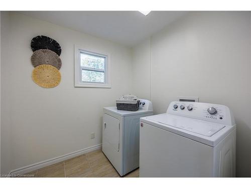 21 Lakeview Avenue, Port Dover, ON - Indoor Photo Showing Laundry Room