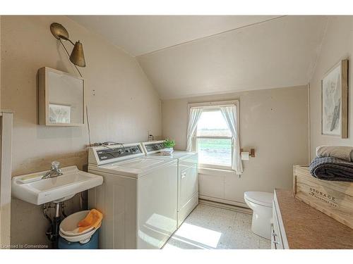 231 Culver Road, Simcoe, ON - Indoor Photo Showing Laundry Room