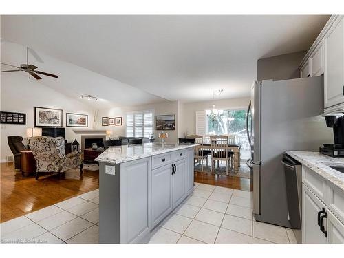 11 Sea Breeze Dr, Port Dover, ON - Indoor Photo Showing Kitchen