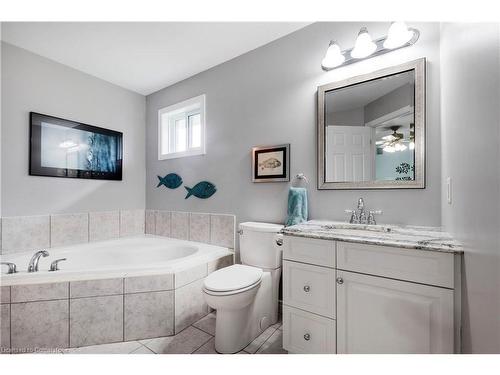 11 Sea Breeze Dr, Port Dover, ON - Indoor Photo Showing Bathroom