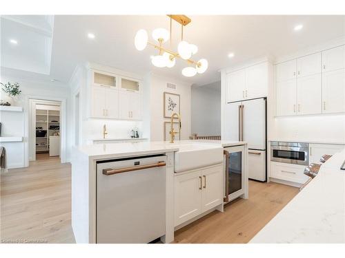 41 Bluenose Drive, Port Dover, ON - Indoor Photo Showing Kitchen