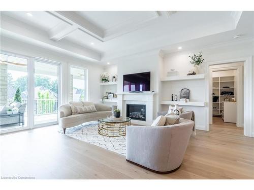 41 Bluenose Drive, Port Dover, ON - Indoor Photo Showing Living Room With Fireplace