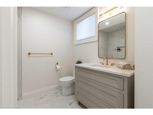 41 Bluenose Drive, Port Dover, ON - Indoor Photo Showing Bathroom