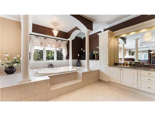 224 Hillcrest Road, Simcoe, ON - Indoor Photo Showing Bathroom