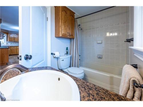 42 Wolven Street, Port Rowan, ON - Indoor Photo Showing Bathroom