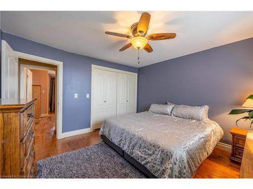 42 Wolven Street, Port Rowan, ON - Indoor Photo Showing Bedroom