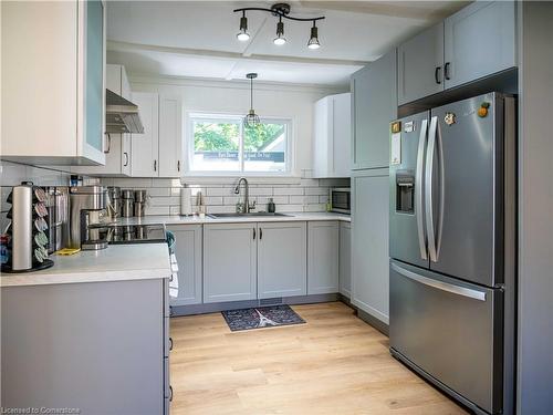 210 Chapman Street W, Port Dover, ON - Indoor Photo Showing Kitchen