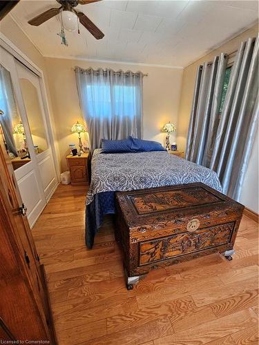 7 Chestnut Street, Port Rowan, ON - Indoor Photo Showing Bedroom