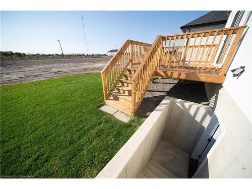 84 Pike Creek Drive, Cayuga, ON - Outdoor