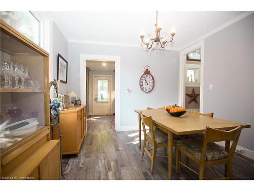 102 Brook Street, Simcoe, ON - Indoor Photo Showing Dining Room