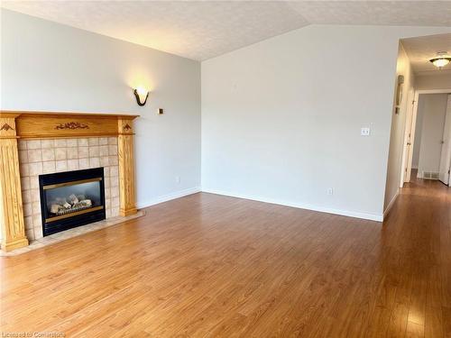 271 College St W, Waterford, ON - Indoor Photo Showing Living Room With Fireplace