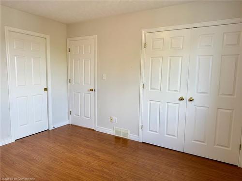 271 College St W, Waterford, ON - Indoor Photo Showing Other Room