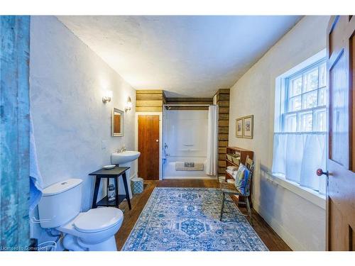 16 Erieus Street, Port Burwell, ON - Indoor Photo Showing Bathroom