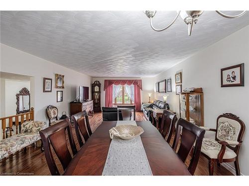 2 Angle Street, Simcoe, ON - Indoor Photo Showing Dining Room